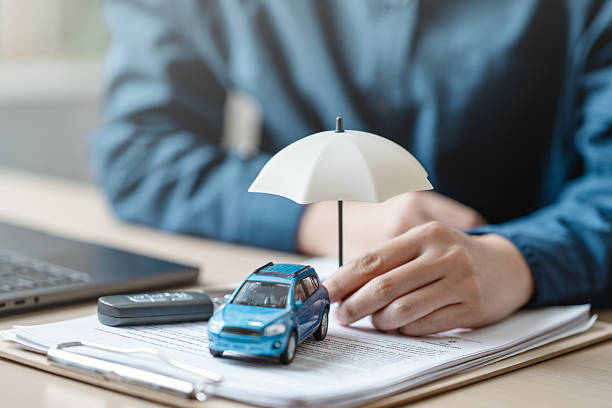 Kfz Versicherung trotz negativer Schufa: Häufige Fragen und hilfreiche Antworten