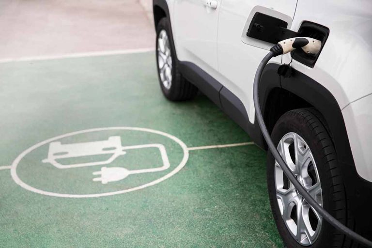 Elektromobilität einfach erklärt: Alles, was Sie wissen müssen