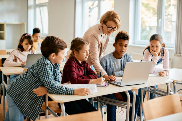 How a Seating Chart Generator Helps Teachers Manage Classrooms More Efficiently